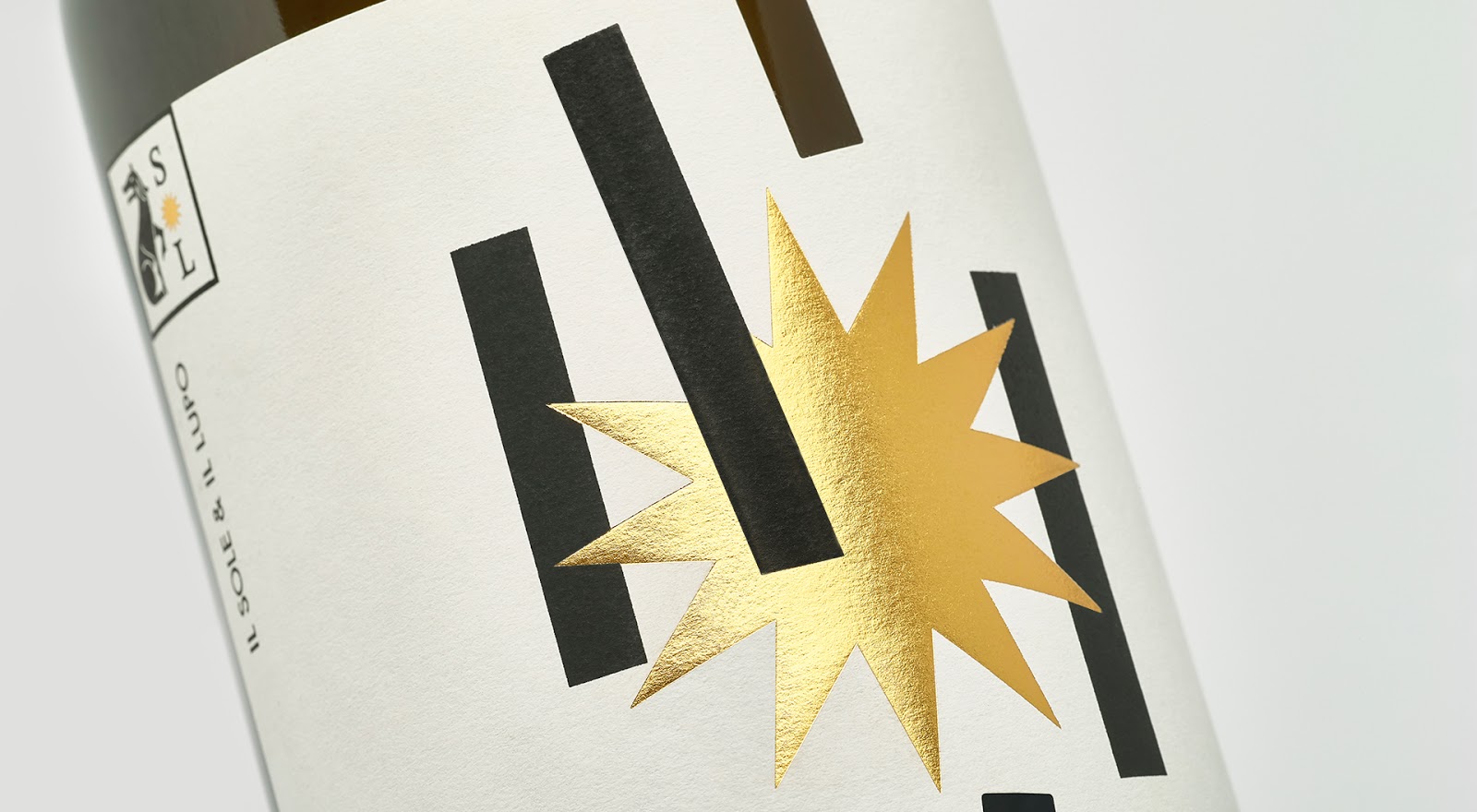 寧夏葡萄酒包裝設(shè)計參考(圖6) 寧夏葡萄酒包裝設(shè)計參考(圖6)