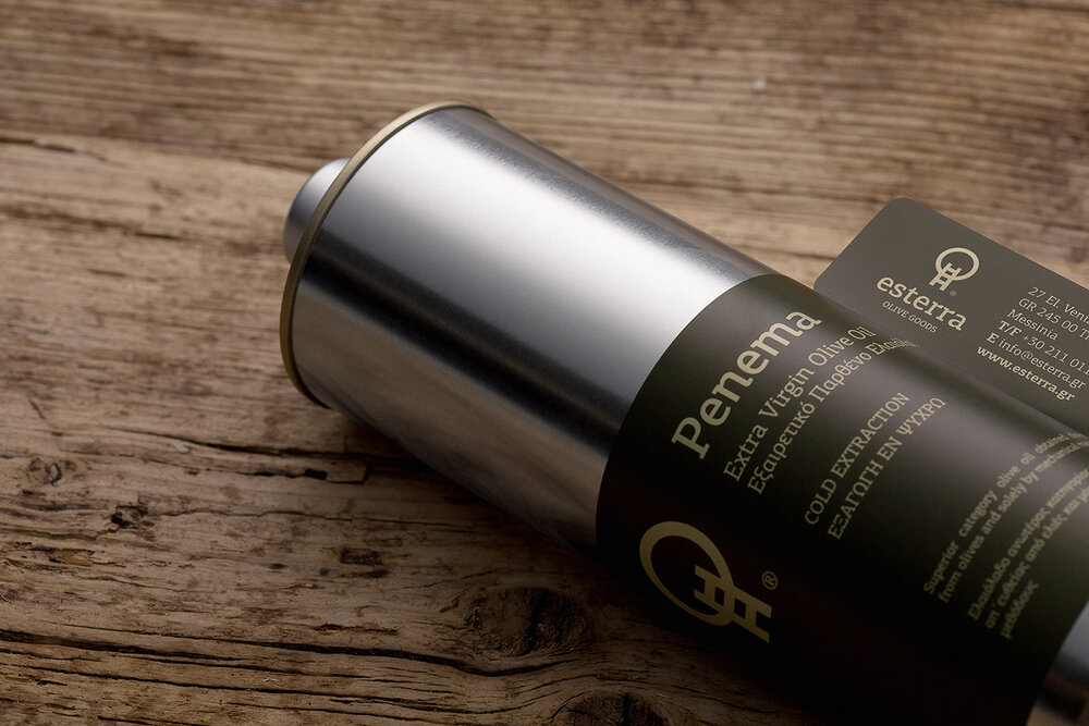 高端食用油包裝設(shè)計(jì)參考(圖1) 高端食用油包裝設(shè)計(jì)參考(圖1)