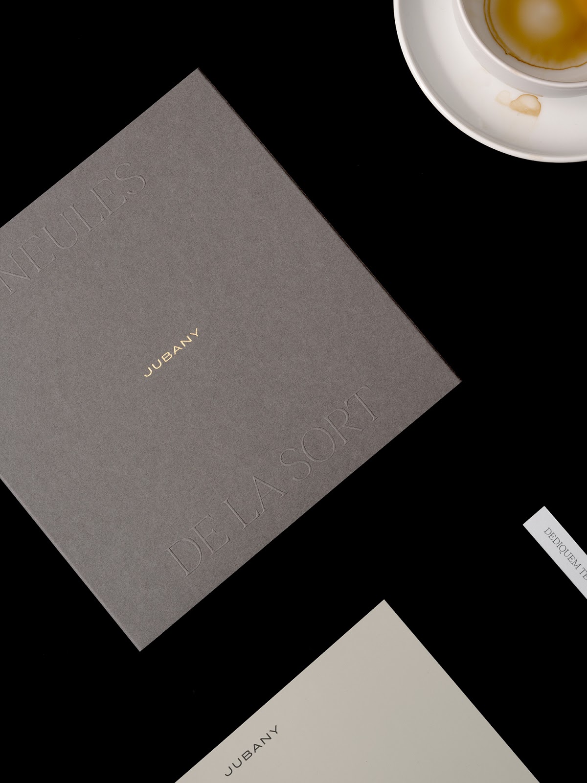 北京蛋卷伴手禮盒包裝設(shè)計欣賞(圖2) 北京蛋卷伴手禮盒包裝設(shè)計欣賞(圖2)