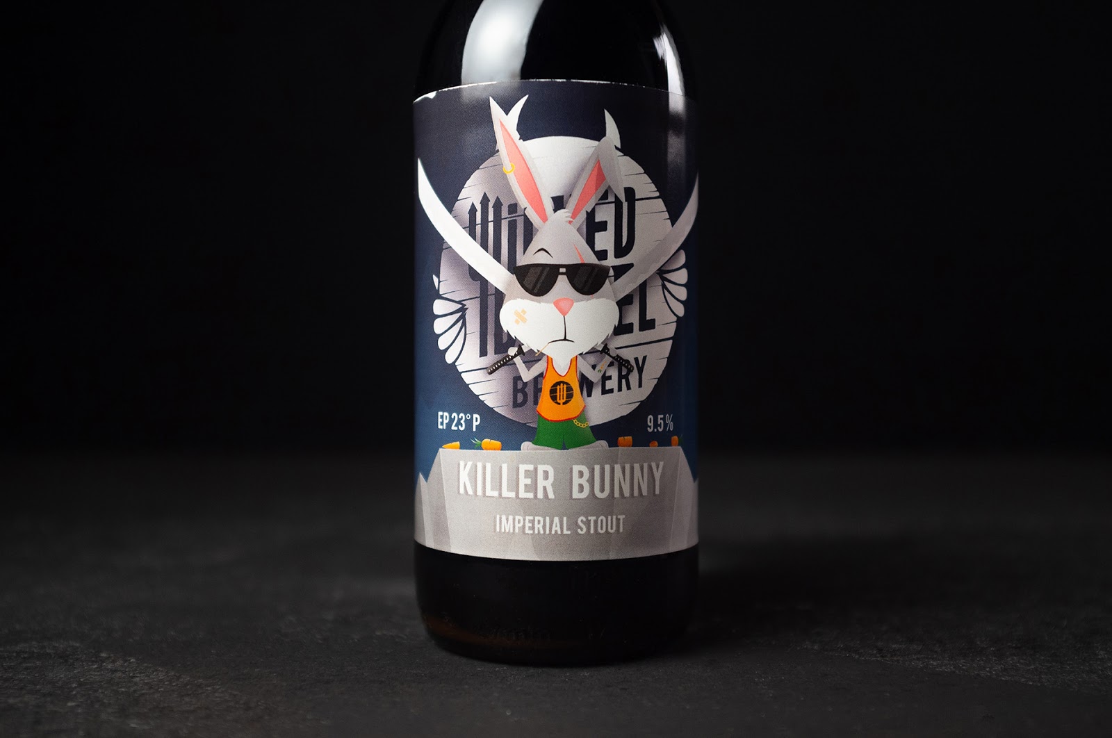 青島果酒包裝設(shè)計(圖7) 青島果酒包裝設(shè)計(圖7)