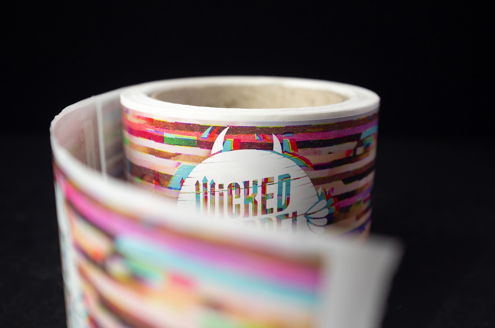 青島果酒包裝設(shè)計(圖15) 青島果酒包裝設(shè)計(圖15)