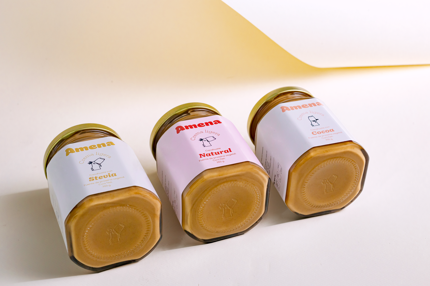 花生醬包裝設(shè)計(jì)如夢(mèng)般柔滑輕盈(圖6) 花生醬包裝設(shè)計(jì)如夢(mèng)般柔滑輕盈(圖6)