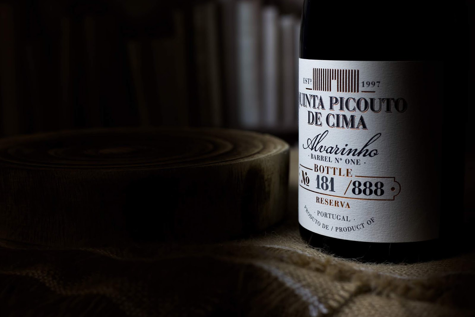 葡萄酒包裝設計復古田園風格(圖3)