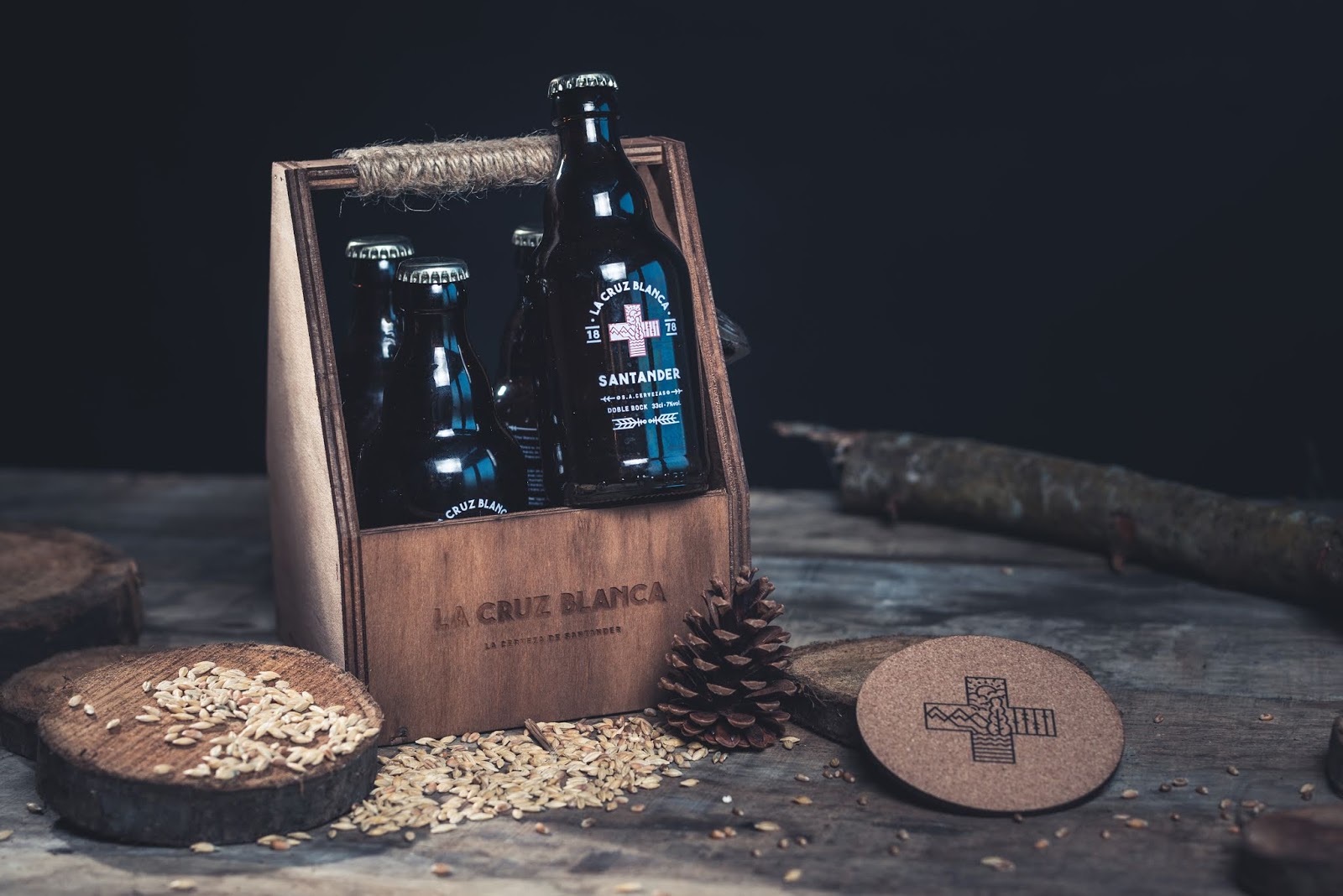 保定啤酒包裝設(shè)計公司(圖2) 保定啤酒包裝設(shè)計公司(圖2)