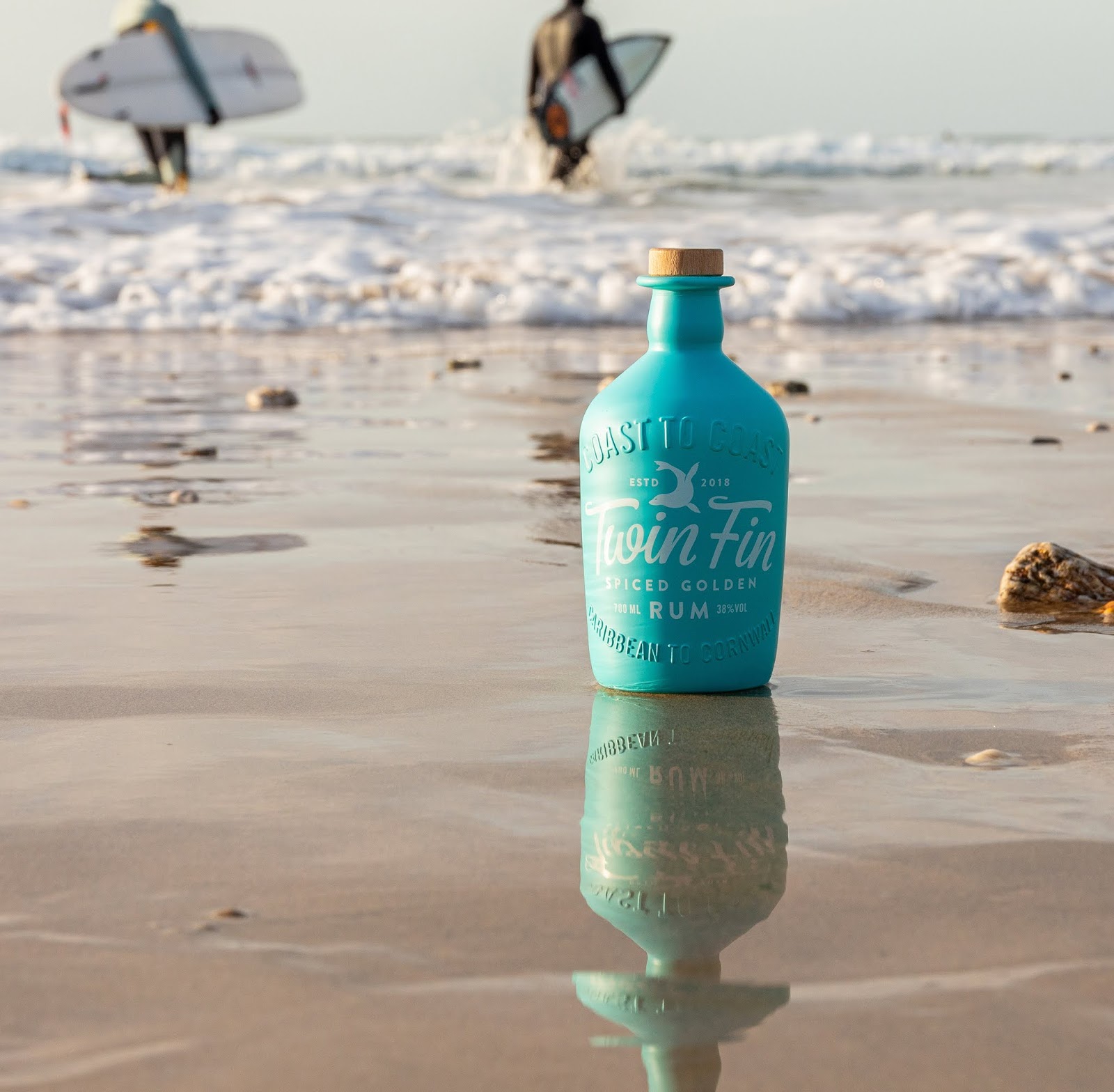 朗姆酒包裝設計(圖2) 朗姆酒包裝設計(圖2)