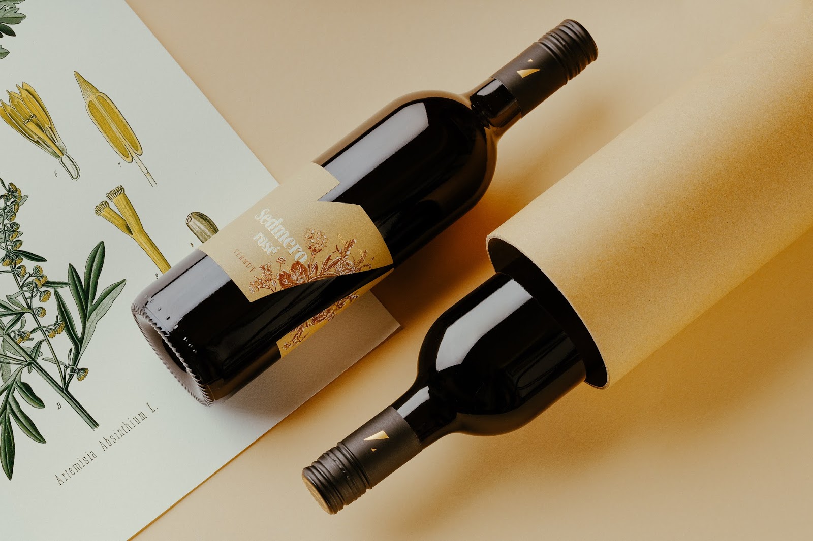 紅酒酒標(biāo)設(shè)計(jì)瓶型設(shè)計(jì)(圖2) 紅酒酒標(biāo)設(shè)計(jì)瓶型設(shè)計(jì)(圖2)