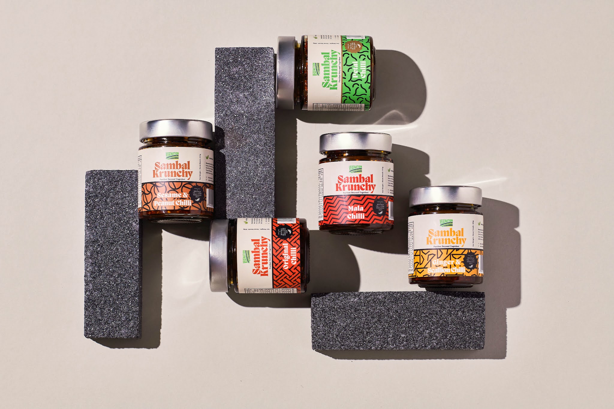 年輕化辣椒醬品牌包裝設(shè)計(jì)(圖3)