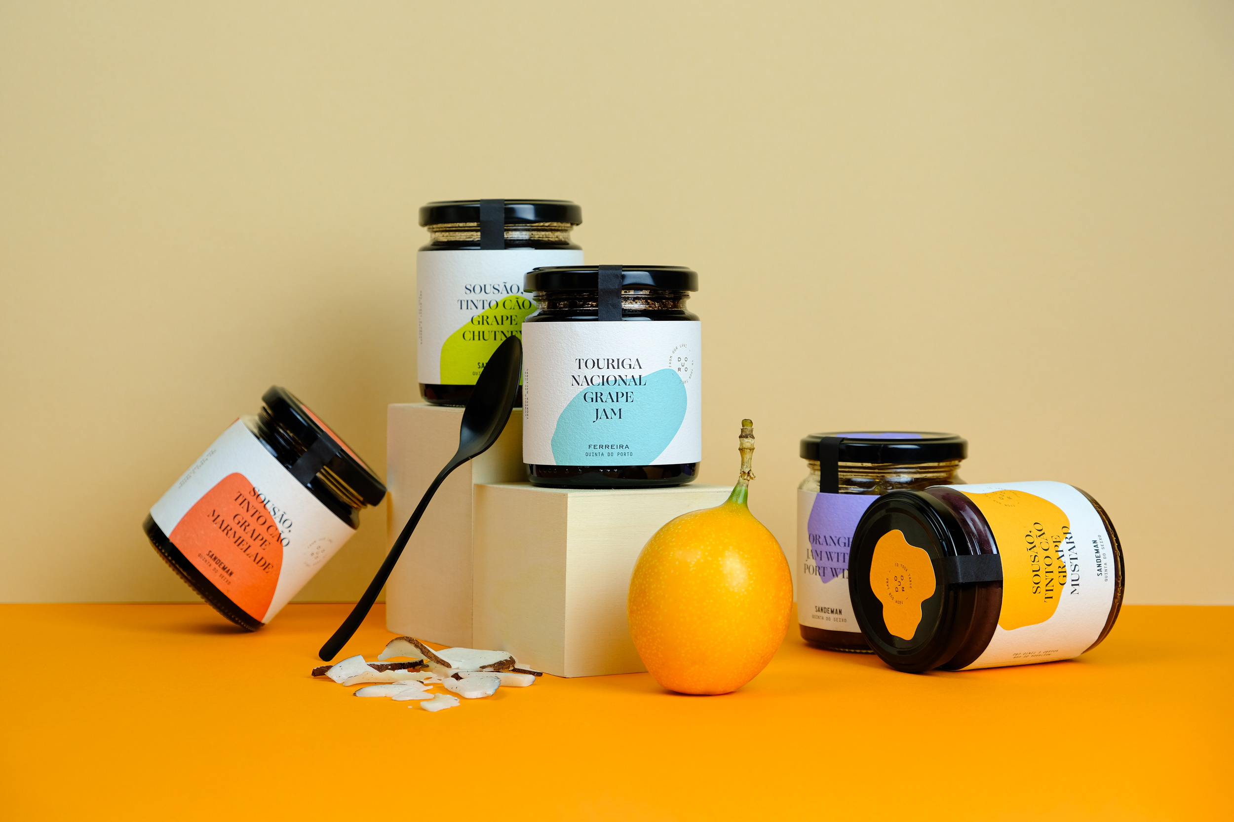 色彩鮮艷的風(fēng)味果醬包裝設(shè)計欣賞(圖9) 色彩鮮艷的風(fēng)味果醬包裝設(shè)計欣賞(圖9)