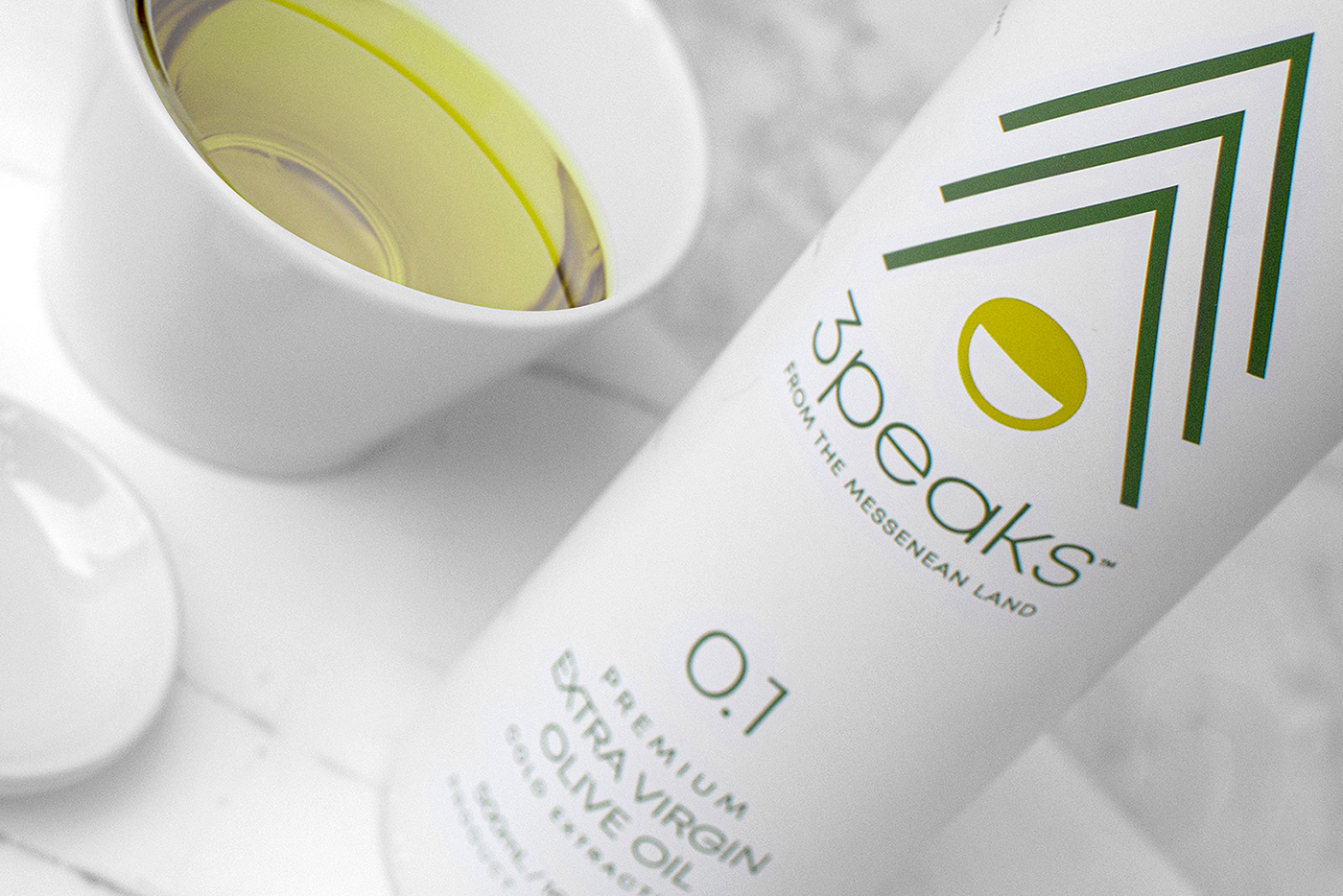 產(chǎn)自希臘的3 Peaks 特級(jí)初榨橄欖油包裝設(shè)計(jì)(圖5)