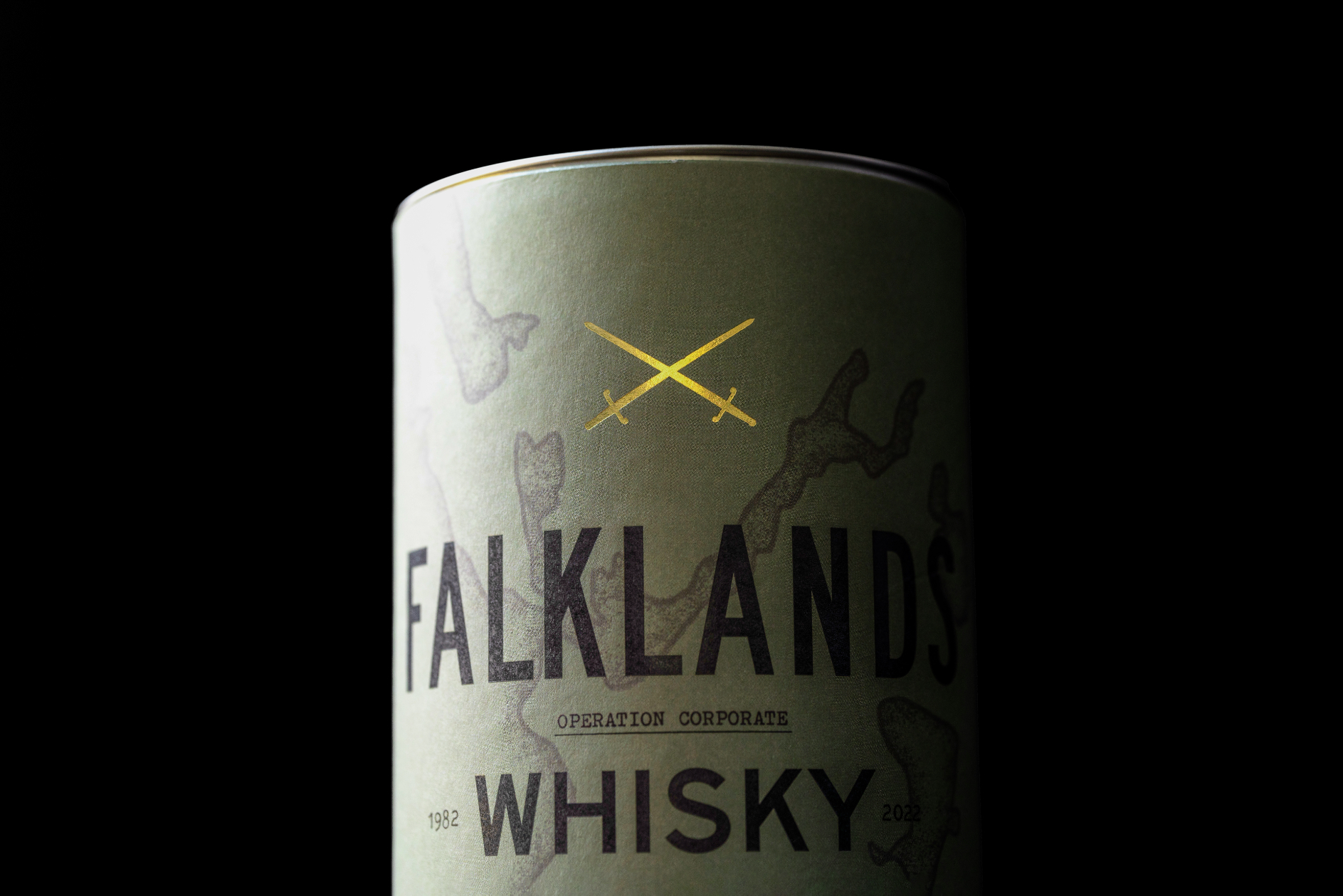 限量版烈酒品牌和包裝這樣設(shè)計(圖2) 限量版烈酒品牌和包裝這樣設(shè)計(圖2)