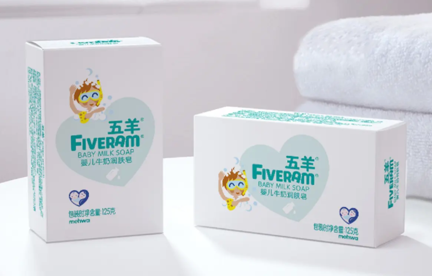 嬰兒牛奶潤膚皂包裝如何設(shè)計(圖1) 嬰兒牛奶潤膚皂包裝如何設(shè)計(圖1)