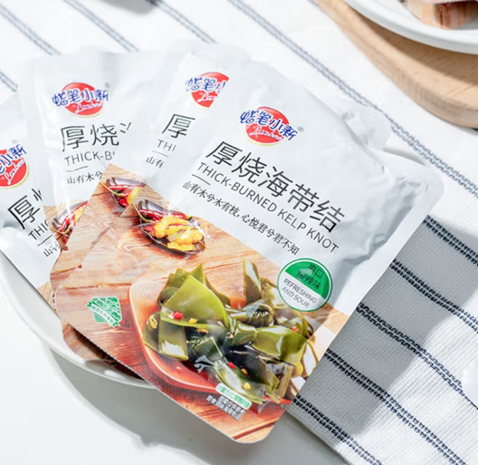 休閑零食海帶結(jié)包裝設(shè)計(jì)作品欣賞(圖1) 休閑零食海帶結(jié)包裝設(shè)計(jì)作品欣賞(圖1)