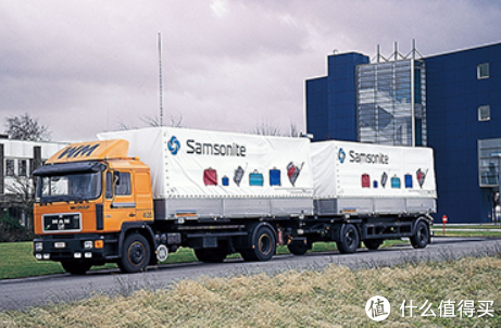 新秀麗品牌logo設(shè)計欣賞與分析(圖4) 新秀麗品牌logo設(shè)計欣賞與分析(圖4)