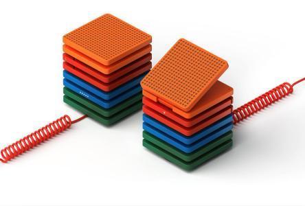 渡鴉品牌logo設(shè)計欣賞與分析(圖1) 渡鴉品牌logo設(shè)計欣賞與分析(圖1)