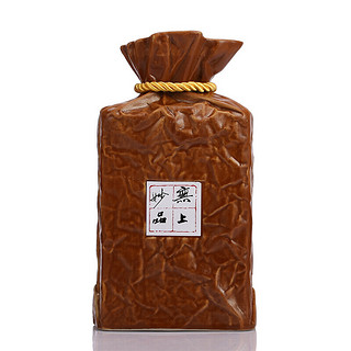 創(chuàng)意酒包裝設(shè)計內(nèi)參馥郁香型白酒瓶整箱裝產(chǎn)品包裝設(shè)計欣賞(圖4)