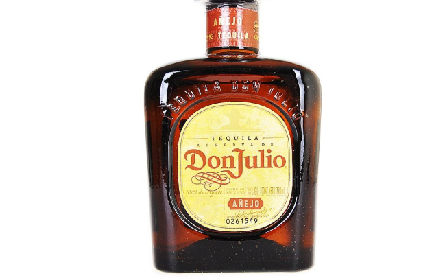 唐胡里奧龍舌蘭 Don Julio唐胡里奧品牌logo與產(chǎn)品包裝設(shè)計欣賞(圖3)