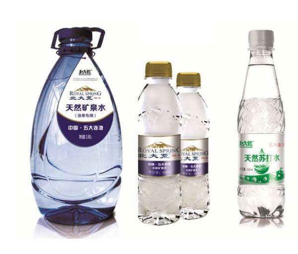 北大荒國(guó)水 RoyalSpring國(guó)水食品包裝設(shè)計(jì)欣賞(圖3)